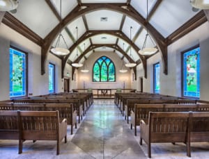 historic-chapel-inside-lrg